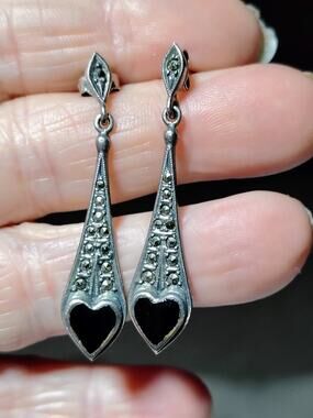 925 Silver Marcasite Black Heart Earrings